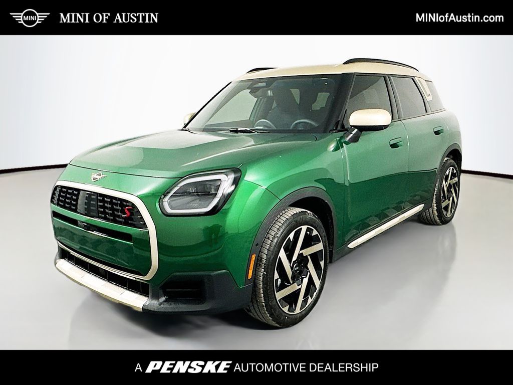 2025 MINI Cooper Countryman Iconic Hero Image