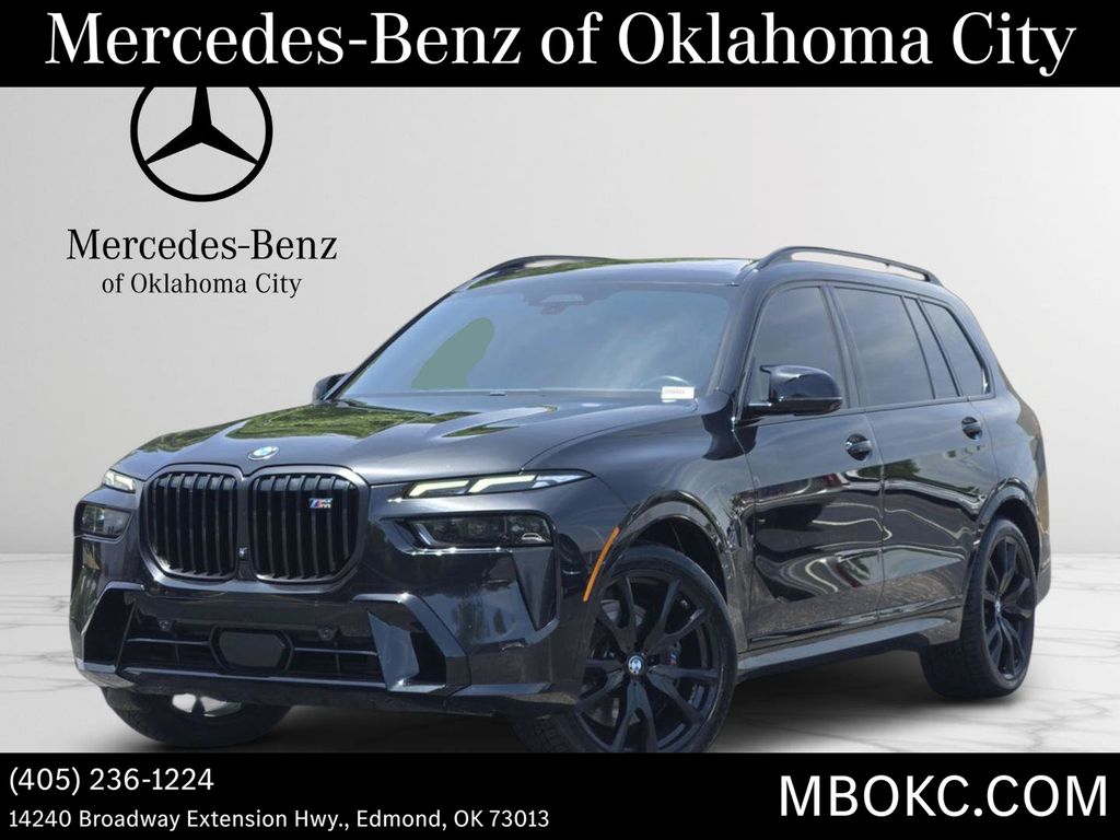2025 BMW X7 M60i AWD