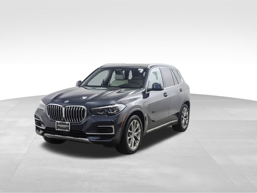 2022 BMW X5 xDrive45e -
                Bloomington, MN
