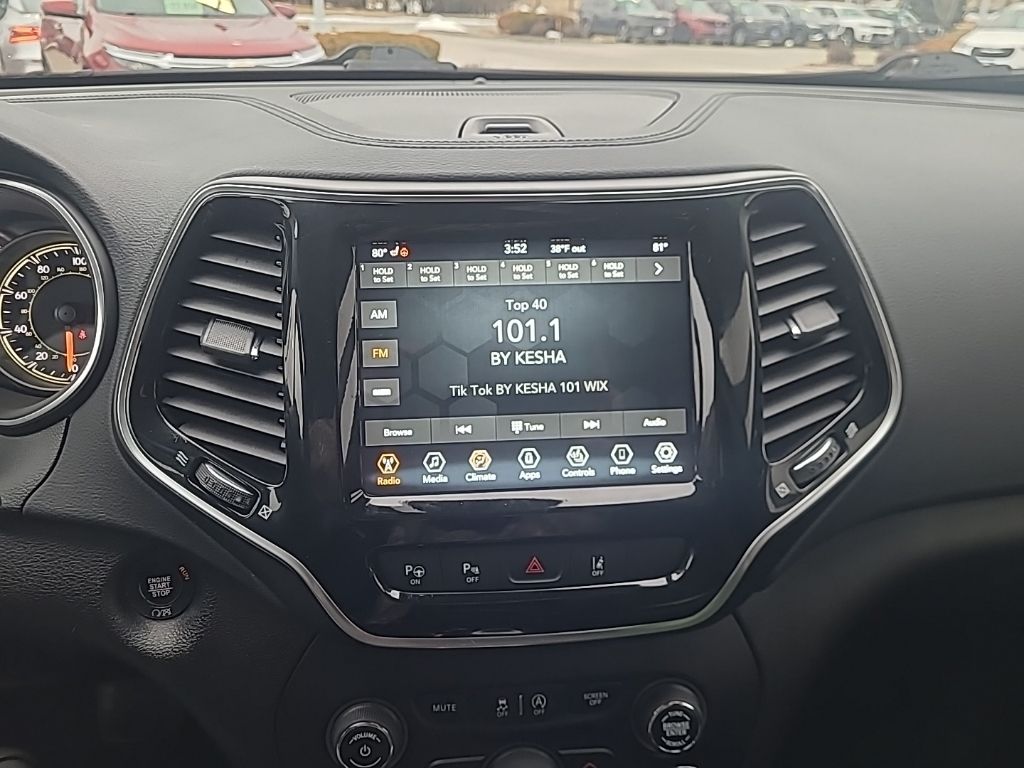 used 2021 Jeep Cherokee car, priced at $24,710