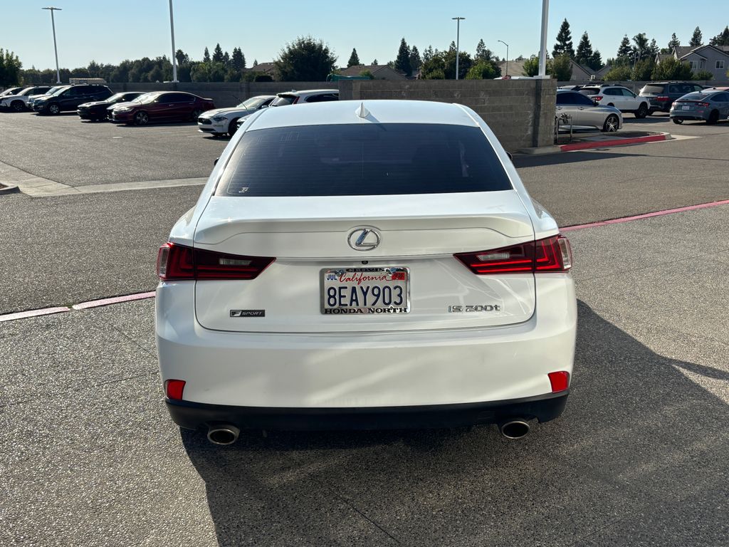 Thumbnail: 2016 Lexus IS - 6