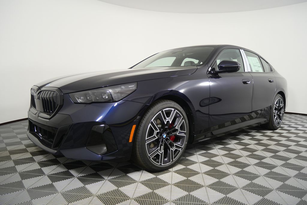 Thumbnail: 2026 BMW 5 Series - 8
