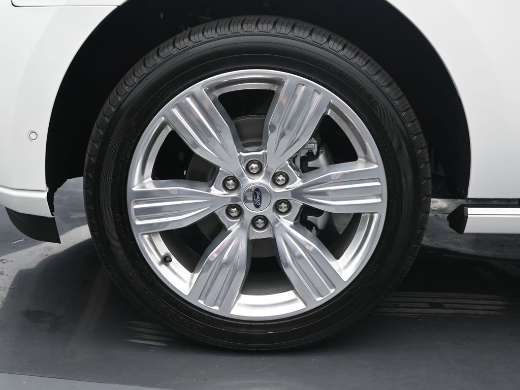 2024 Ford Expedition Platinum