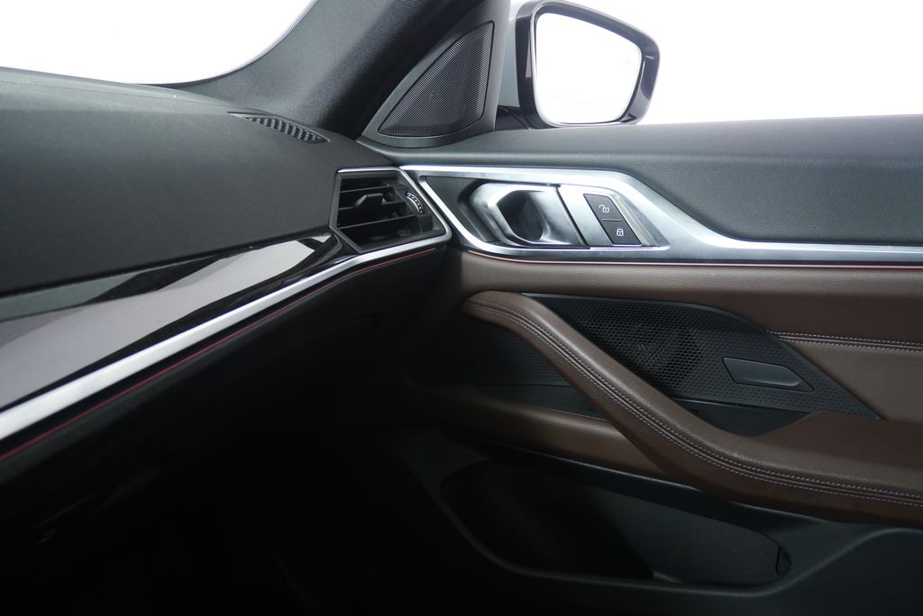 Thumbnail: 2022 BMW 4 Series - 28