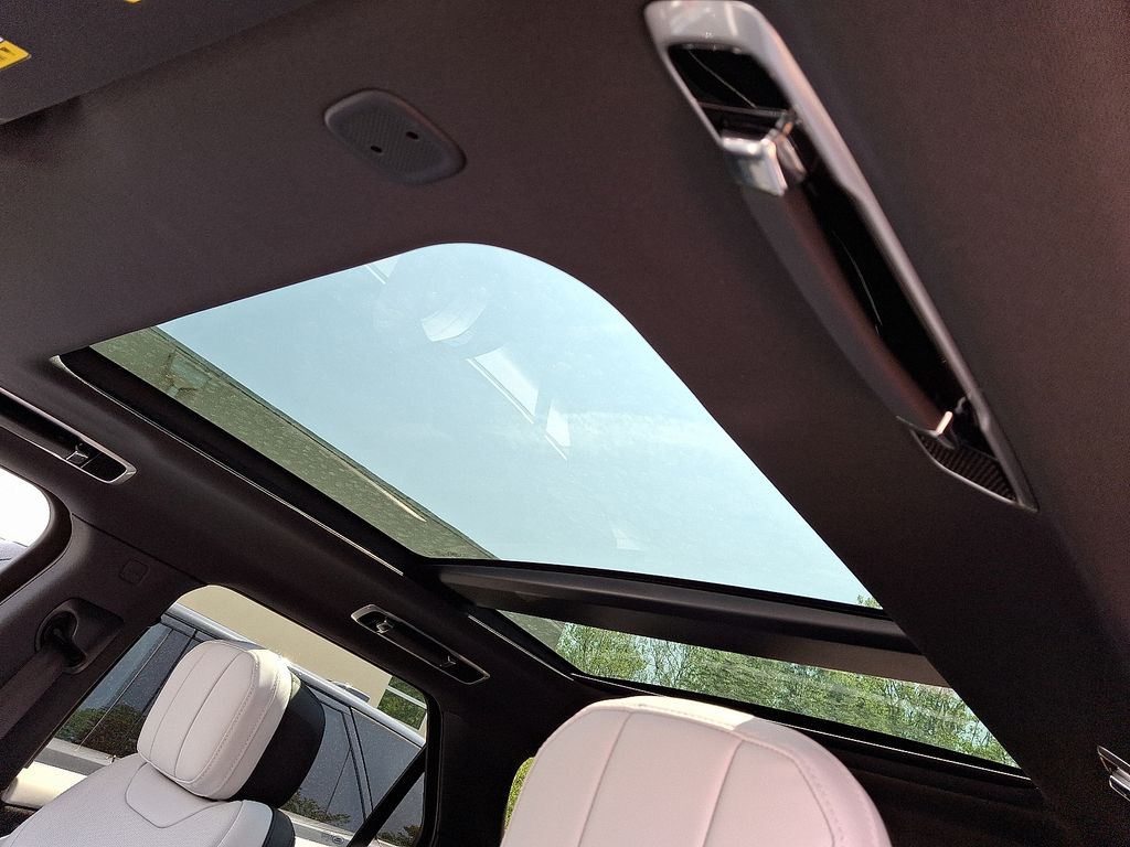 2025 Land Rover Range Rover Sport SE Dynamic 8