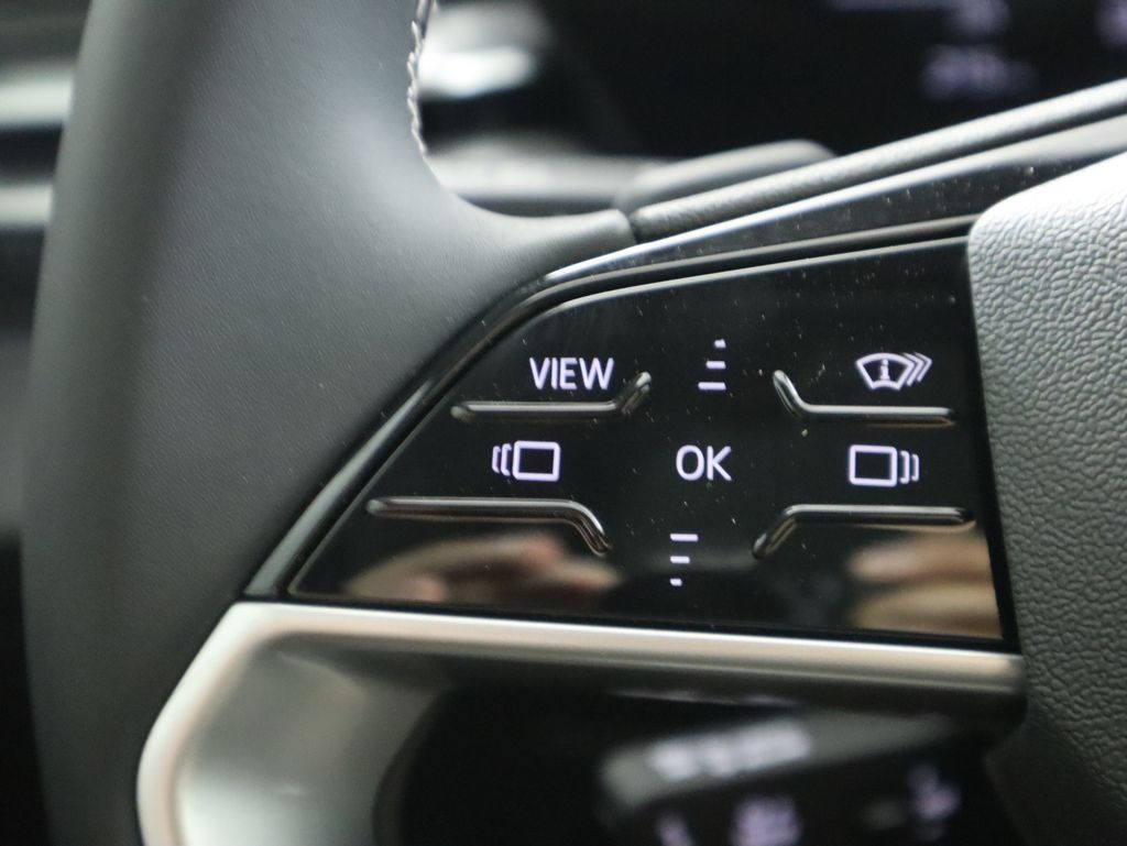 Thumbnail: 2025 Audi A5 - 13