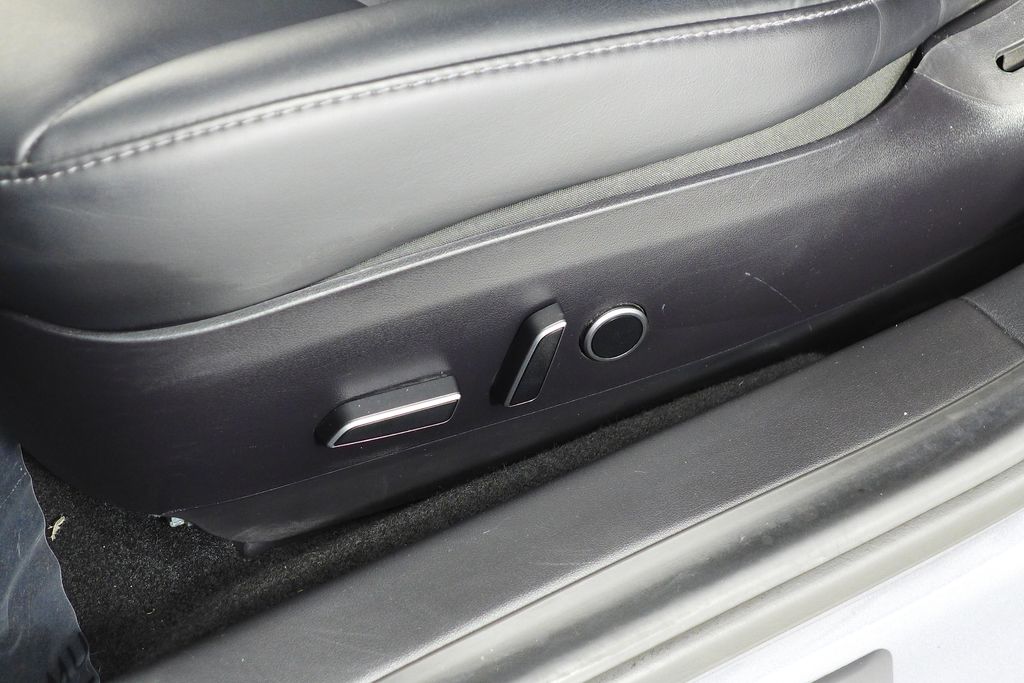 Thumbnail: 2021 Tesla Model 3 - 23