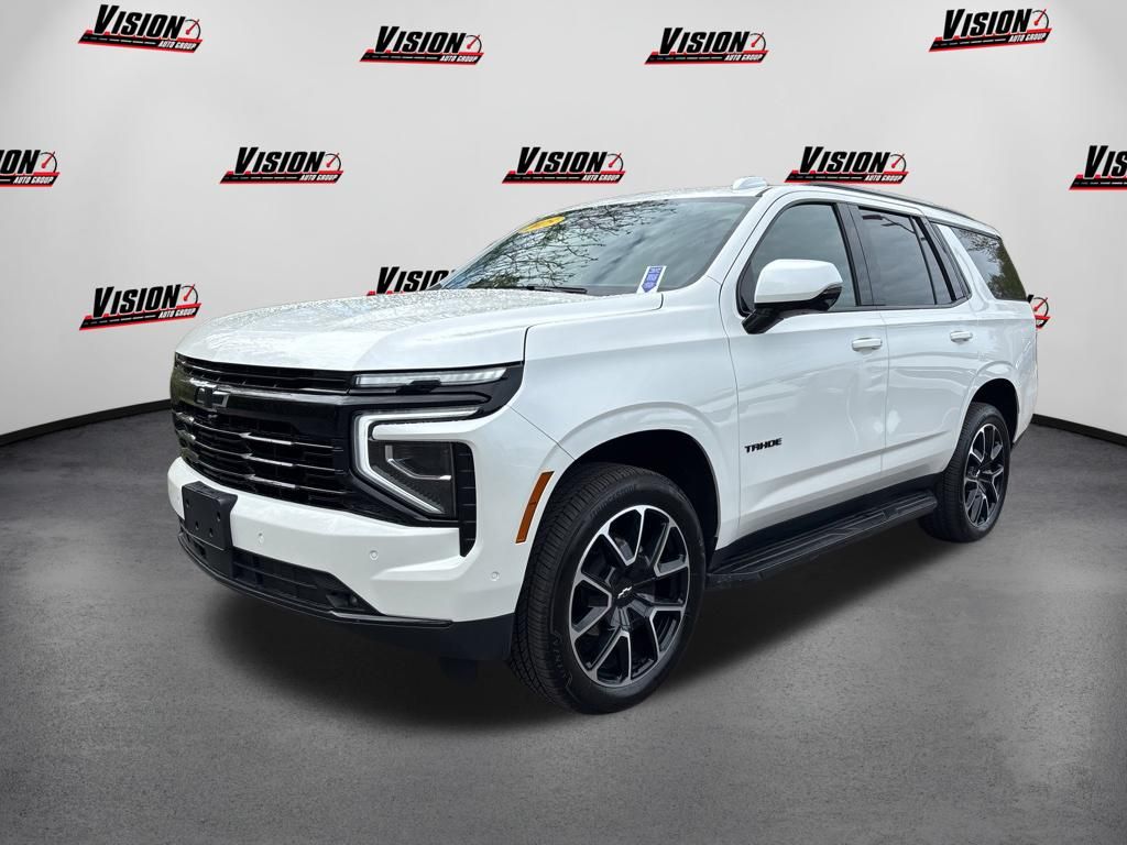 White (Iridescent Pearl Tricoat) 2025 Chevrolet Tahoe RST 4WD SUV / Crossover Four-Wheel Drive