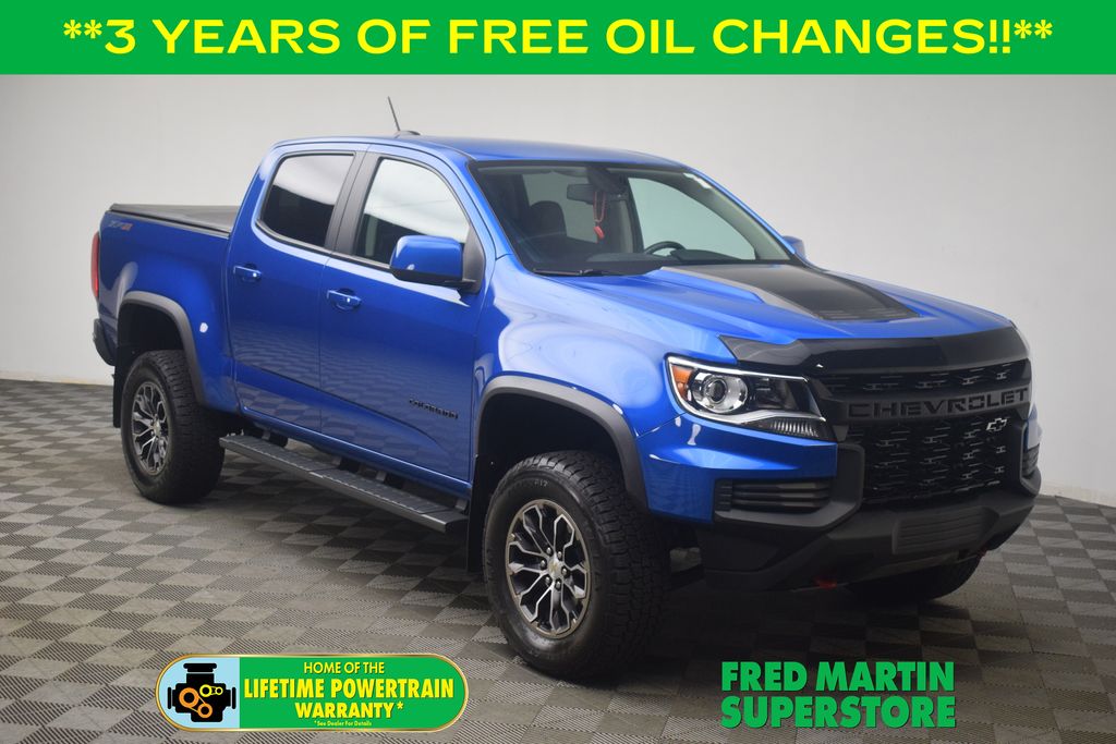 Bright Blue Metallic 2022 Chevrolet Colorado Pickup Truck Four-Wheel Drive 8-Speed Automatic
