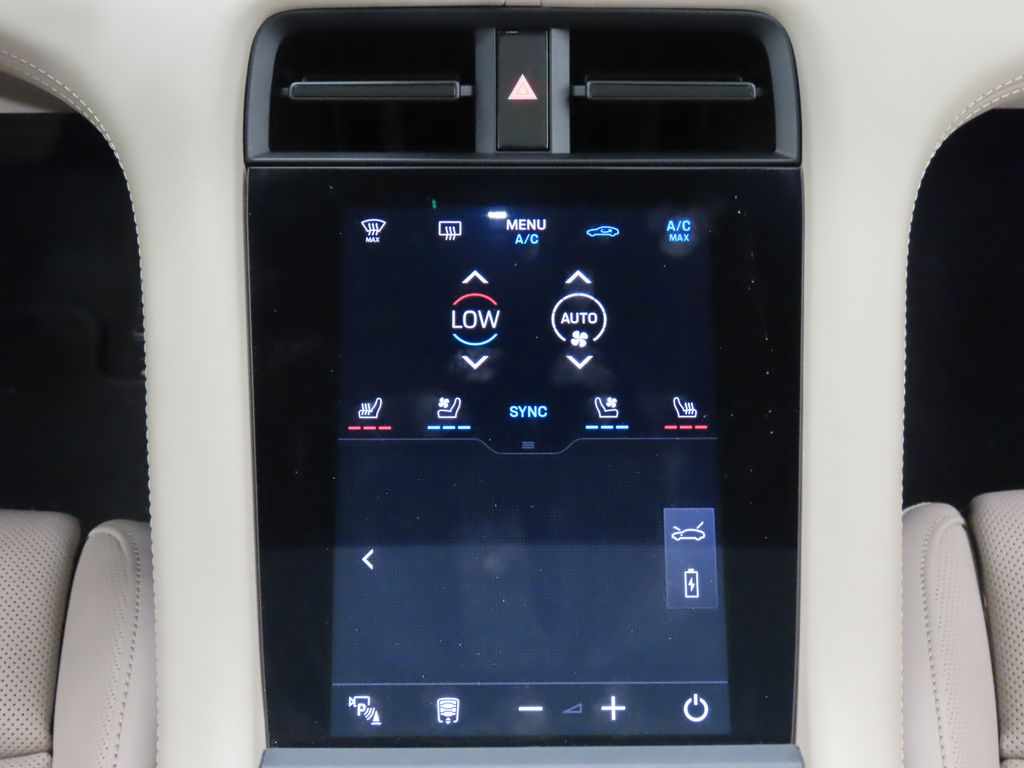 Thumbnail: 2023 Porsche Taycan - 27