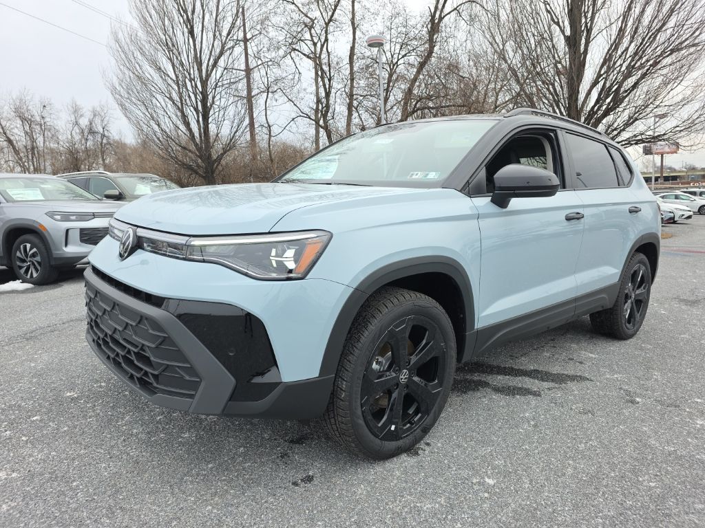 2026 Volkswagen Taos 1.5T SE Black Gray at Sutliff Volkswagen