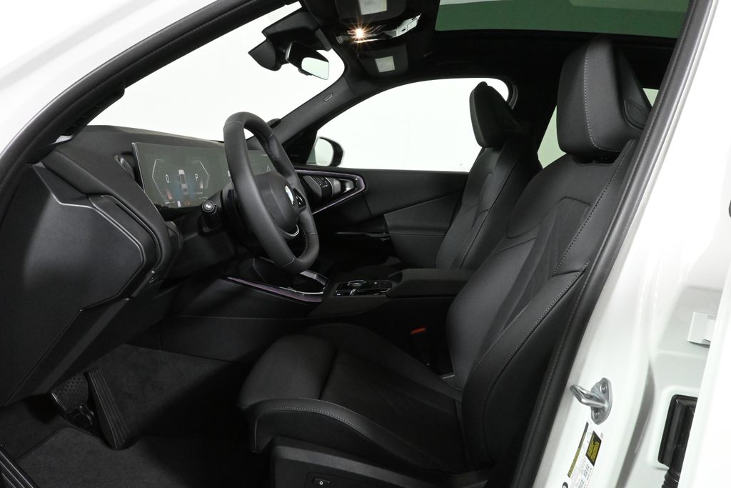 Thumbnail: 2026 BMW X3 - 3