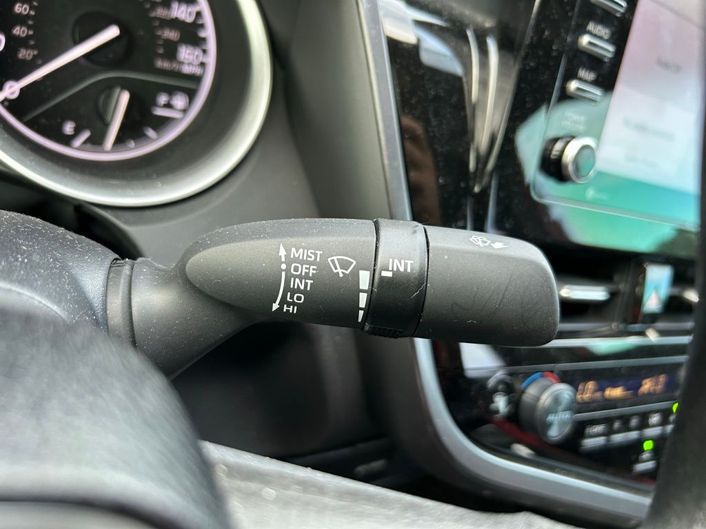 Thumbnail: 2024 Toyota Camry - 21