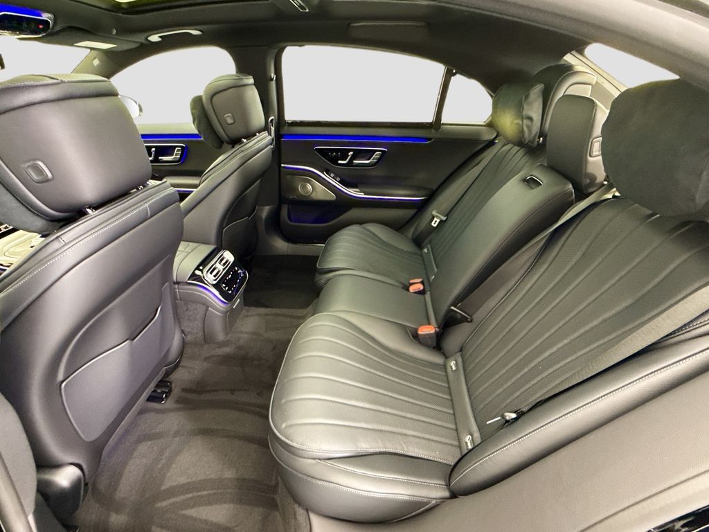 Thumbnail: 2026 Mercedes-Benz S-Class - 21