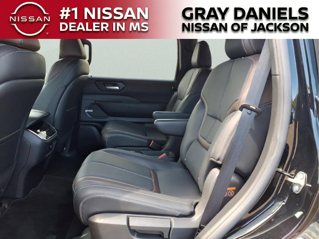 Used 2025 Nissan Armada SUV