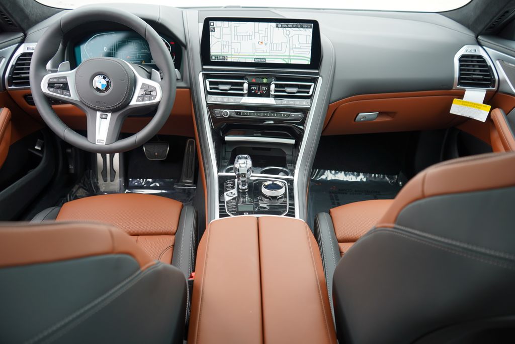 Thumbnail: 2026 BMW 8 Series - 14