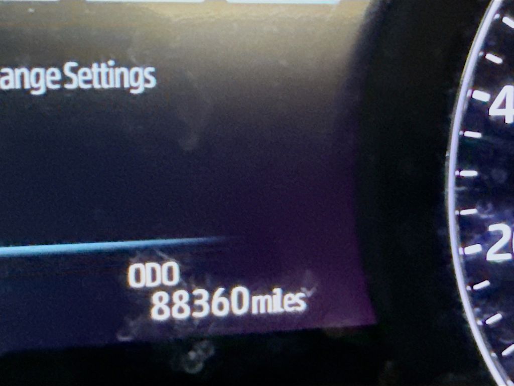 Thumbnail: 2020 Toyota Avalon - 12