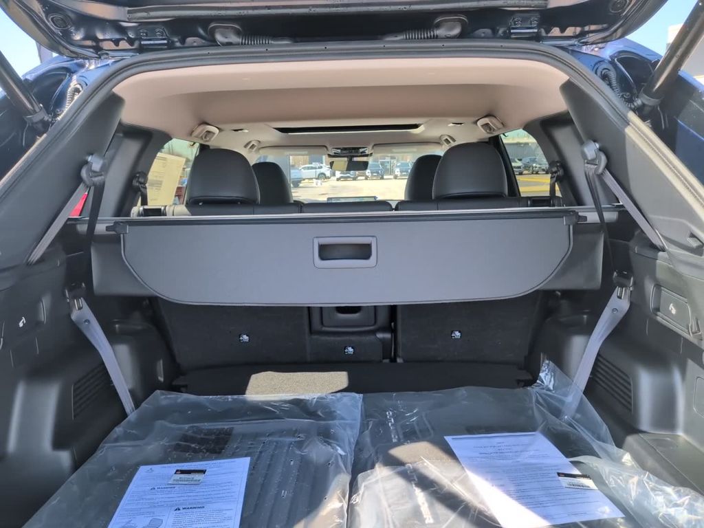 New 2026 Blue Mitsubishi SEL image 11