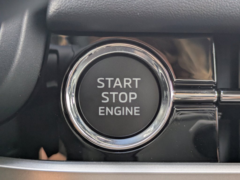 2025 Mitsubishi Outlander SEL - Photo 33