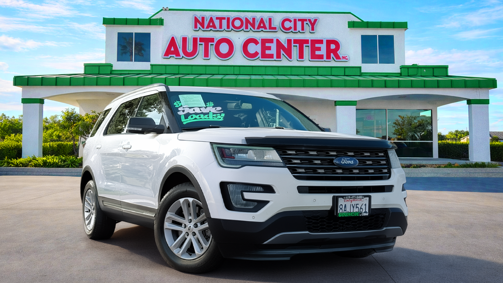 Used 2017 Ford Explorer XLT 4D Sport Utility