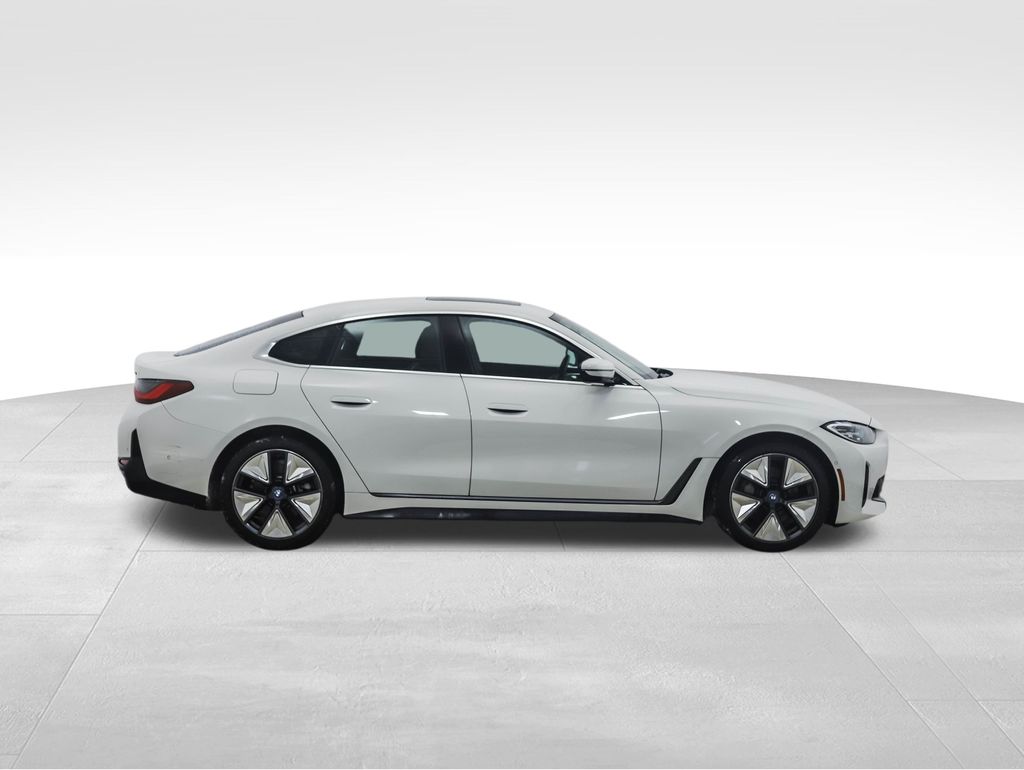 Thumbnail: 2024 BMW i4 - 6