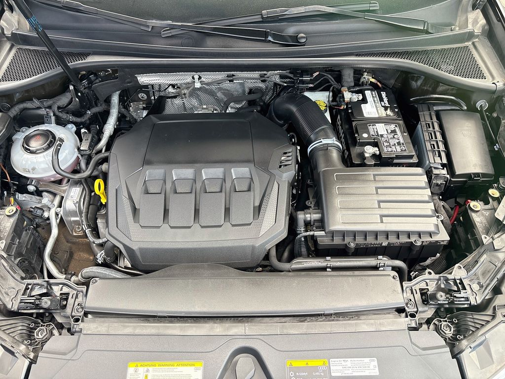 Thumbnail: 2020 Audi Q3 - 29
