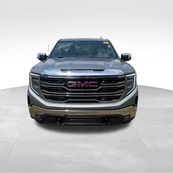 2023 GMC Sierra 1500 SLT 9