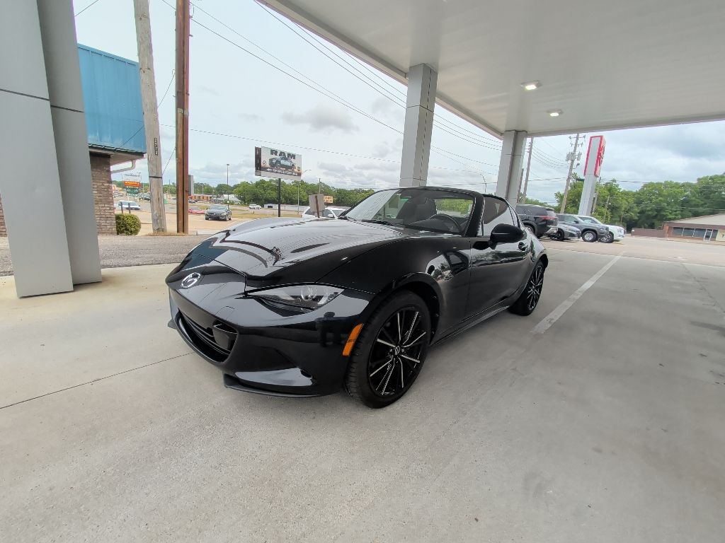 Jet Black Mica 2024 Mazda MX-5 Miata RF Grand Touring RWD Convertible Rear-Wheel Drive 6-Speed Automatic