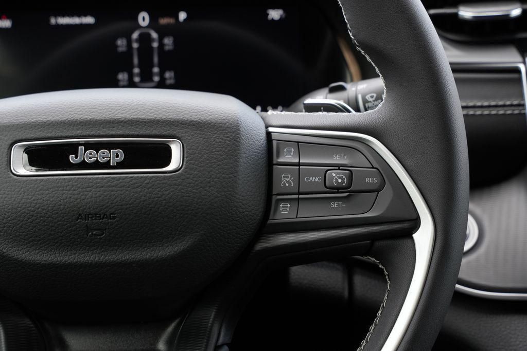 2026 Jeep Grand Cherokee L Laredo - 8