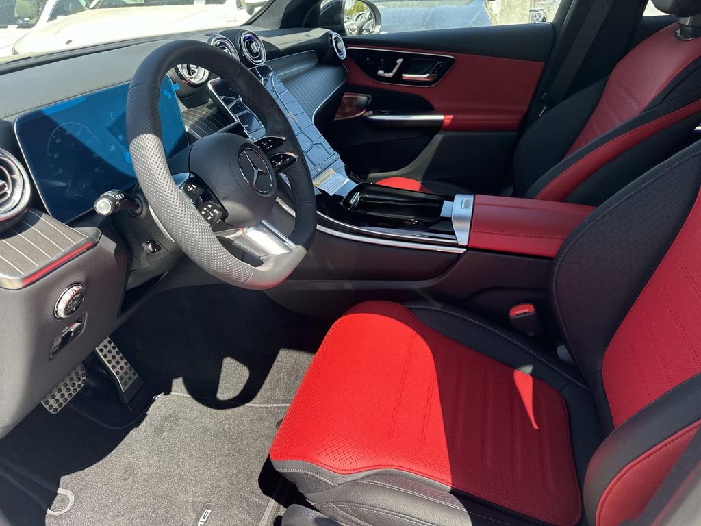 Thumbnail: 2026 Mercedes-Benz GLC - 18