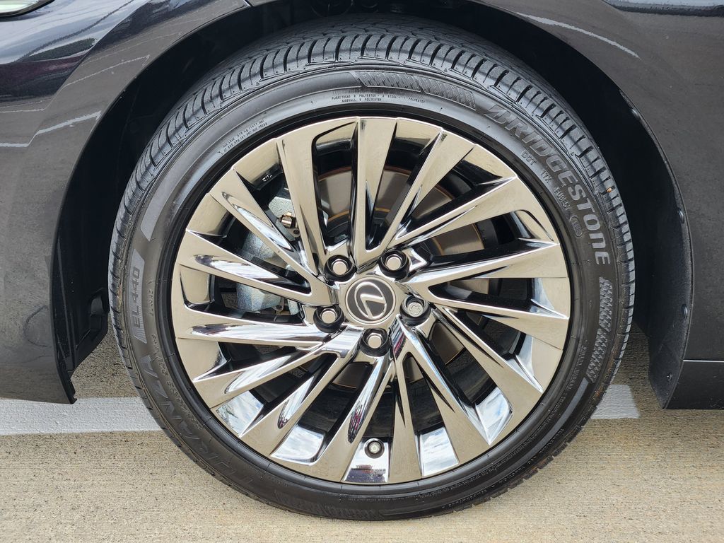 2025 Lexus ES 350 Ultra Luxury Black at Westside Lexus