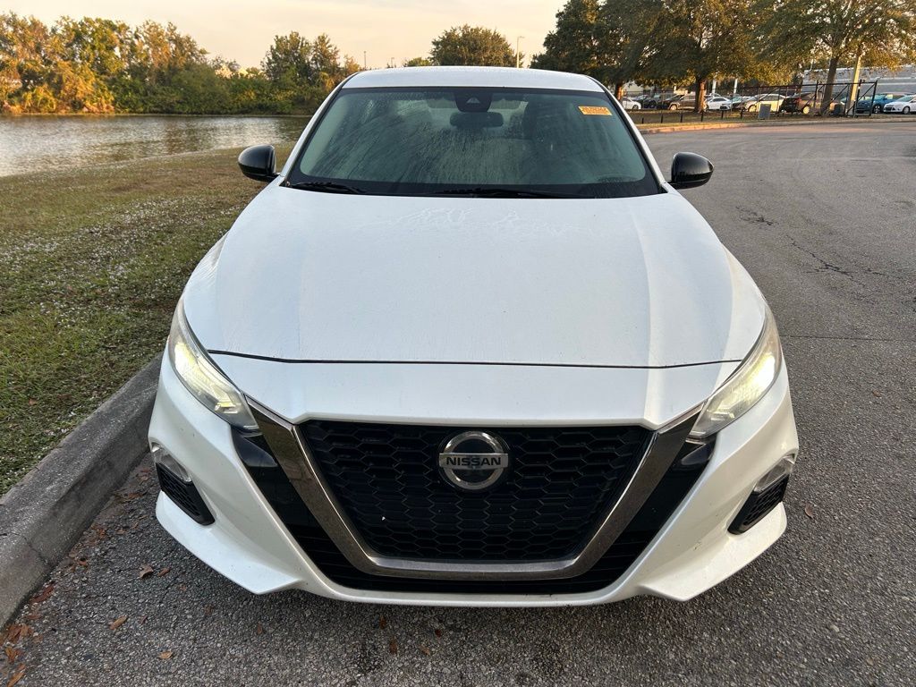 Thumbnail: 2020 Nissan Altima - 8