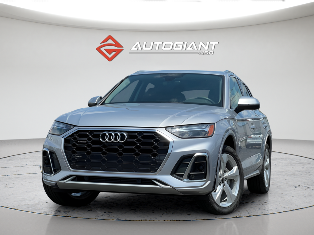 Silver Metallic 2025 Audi Q5 SUV / Crossover All-Wheel Drive 7-Speed Automatic