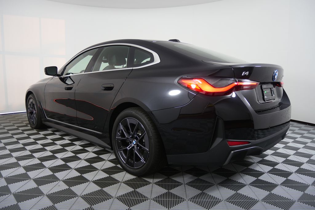 Thumbnail: 2025 BMW i4 - 5