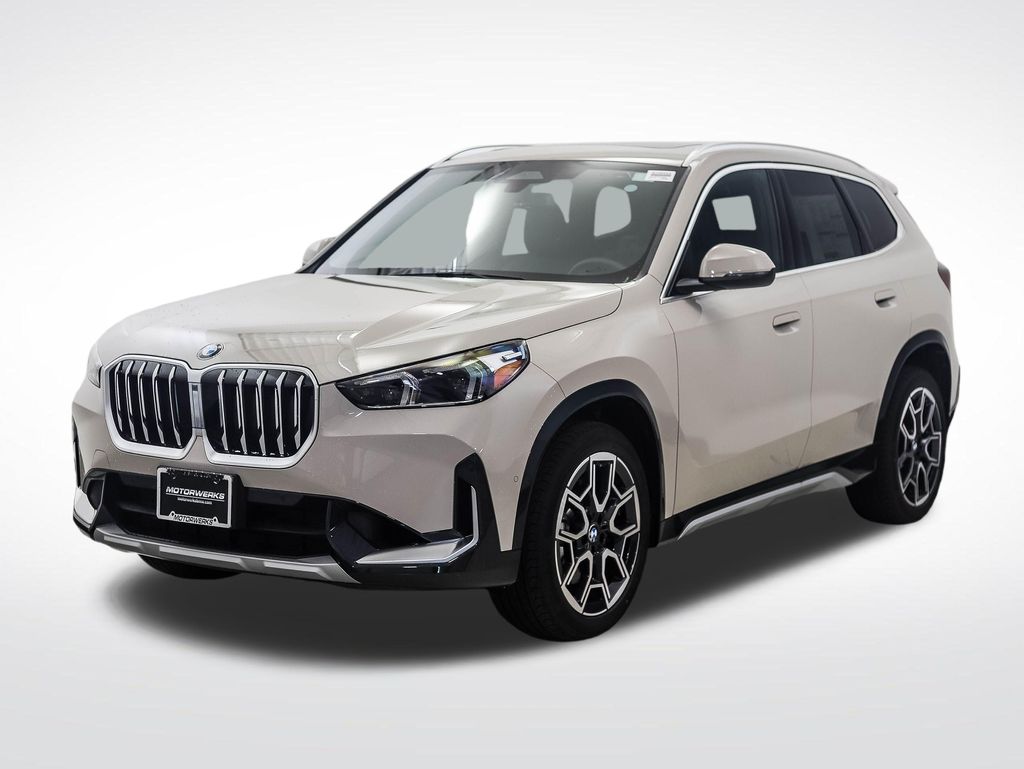 Thumbnail: 2026 BMW X1 - 1