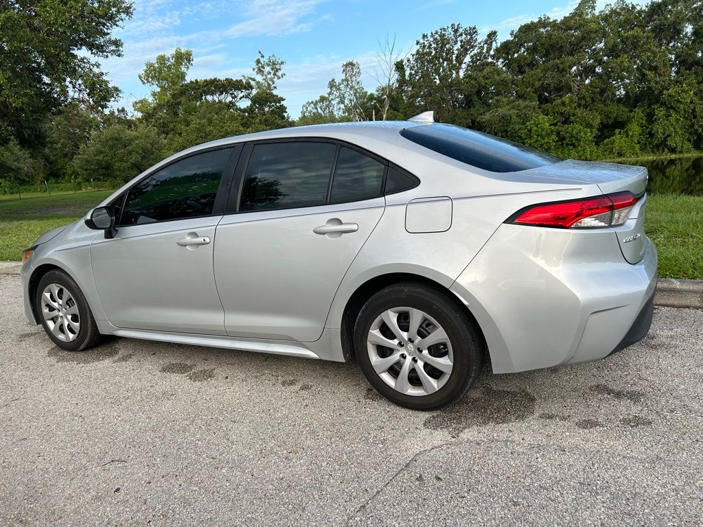 Thumbnail: 2023 Toyota Corolla - 3