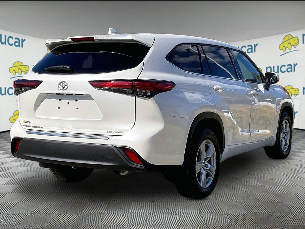 2021 Toyota Highlander — photo 6