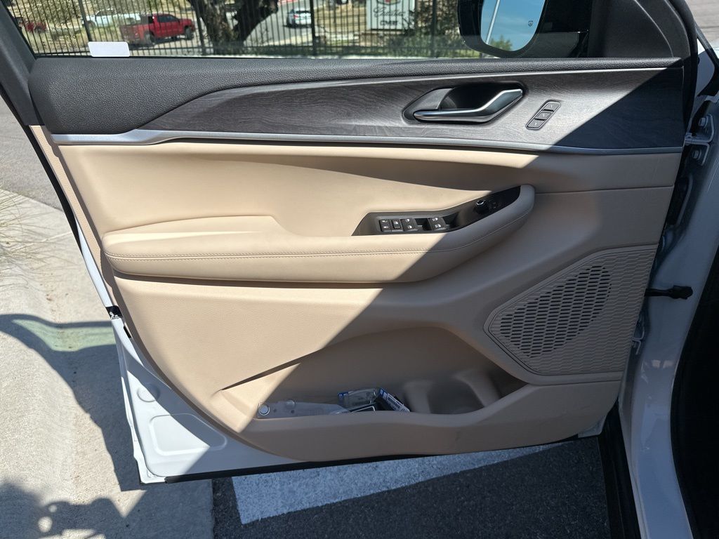 New Car 2025 Jeep Grand Cherokee  Limited For Sale Under $40,000 In Austin, Texas
