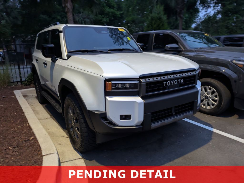 White (Wind Chill Pearl) 2025 Toyota Land Cruiser 4WD SUV / Crossover Four-Wheel Drive 8-Speed Automatic