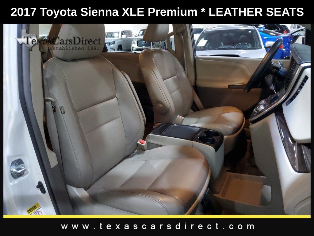 2017 Toyota Sienna XLE Premium 14