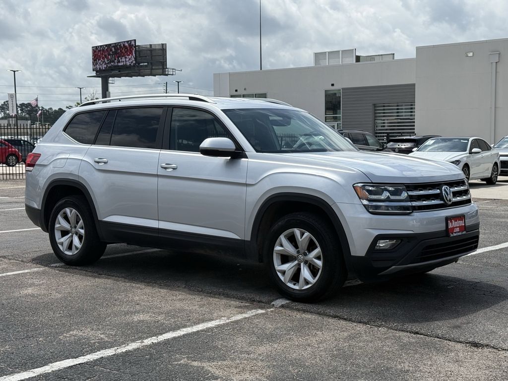 2018 Volkswagen Atlas 3.6L V6 SE Silver at Durrett Motor Company