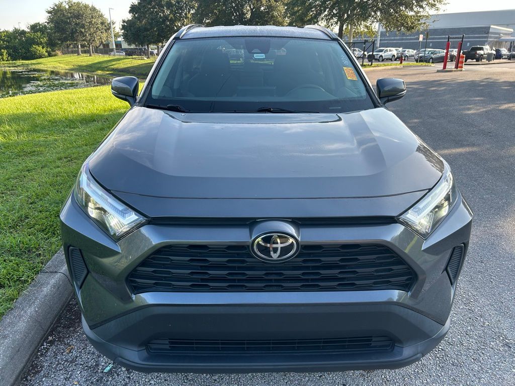 Thumbnail: 2022 Toyota RAV4 - 8
