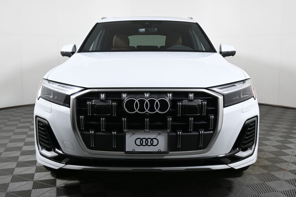 Thumbnail: 2026 Audi Q7 - 9