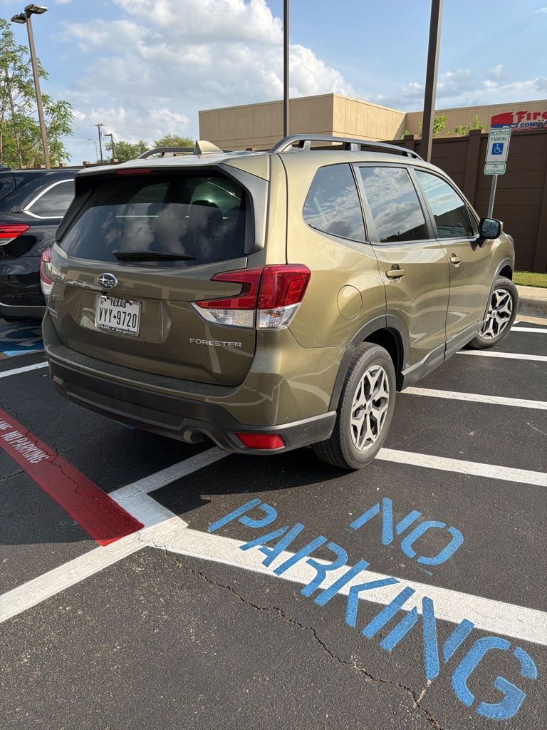 Thumbnail: 2022 Subaru Forester - 6