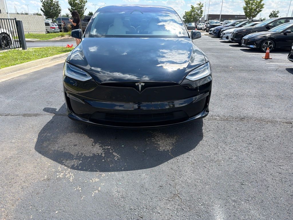 Used 2022 Black Tesla Plaid image 2
