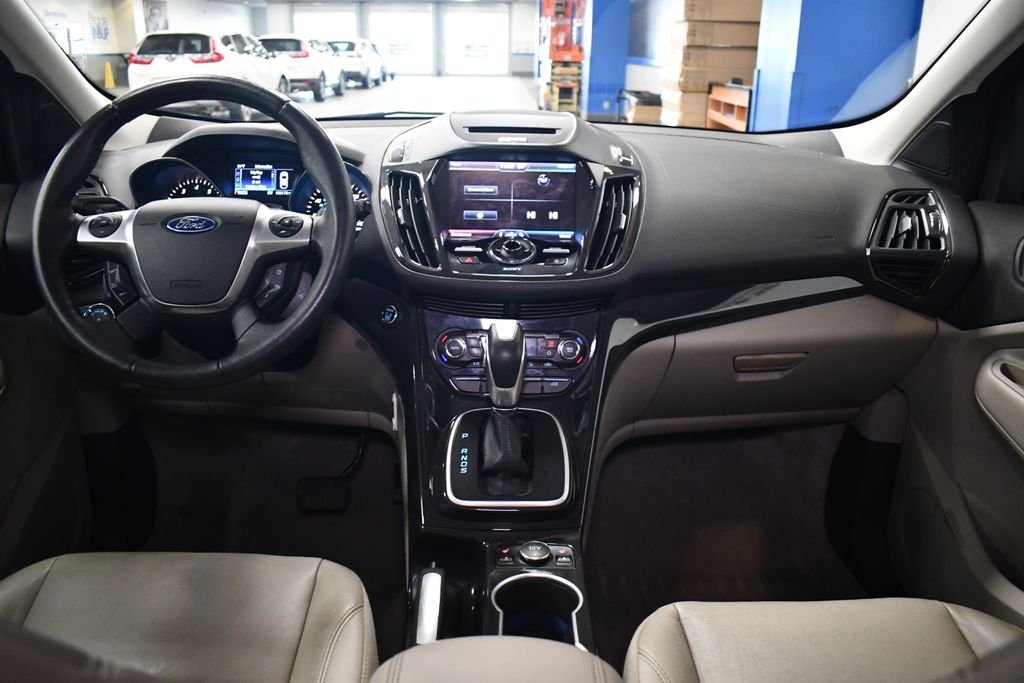 Thumbnail: 2014 Ford Escape - 25
