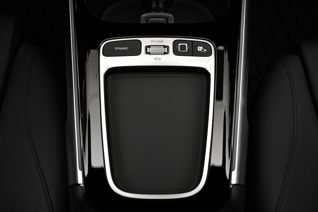 Thumbnail: 2026 Mercedes-Benz GLB - 31