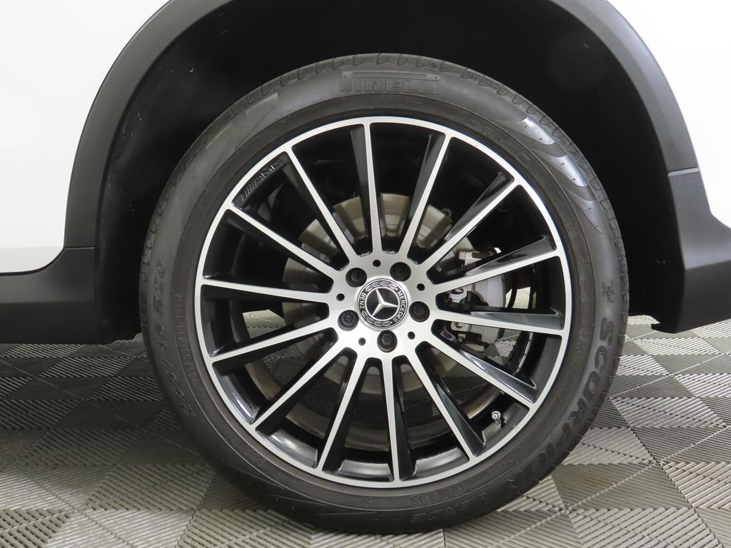 2022 Mercedes-Benz GLC 300 31