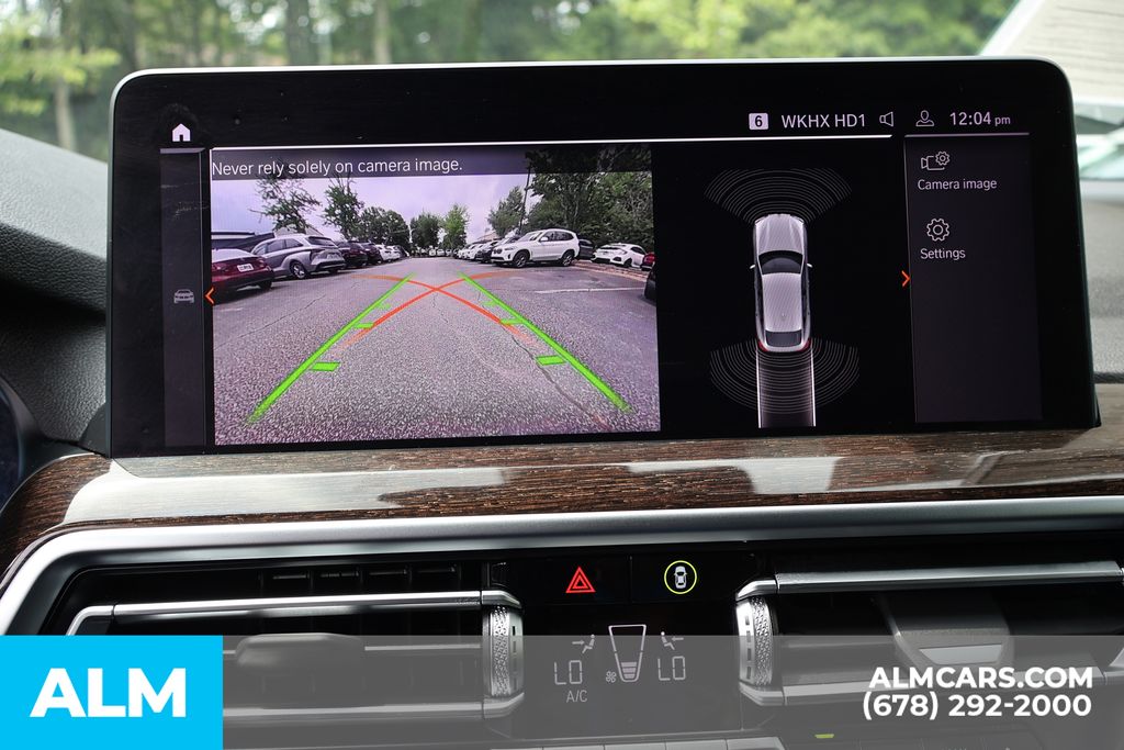 Used 2025 Black BMW xDrive30i image 36