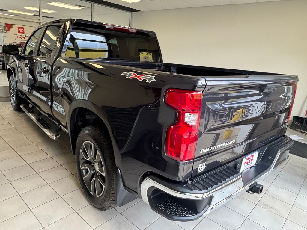 2023 Chevrolet Silverado 1500 LT - Photo 26